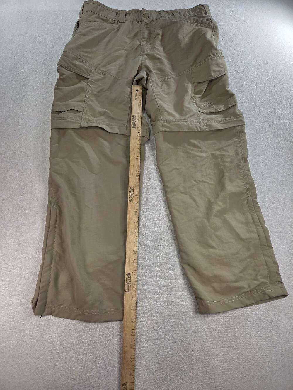 The North Face Khaki Convertible Cargo Pants Mens L - Picture 9 of 11